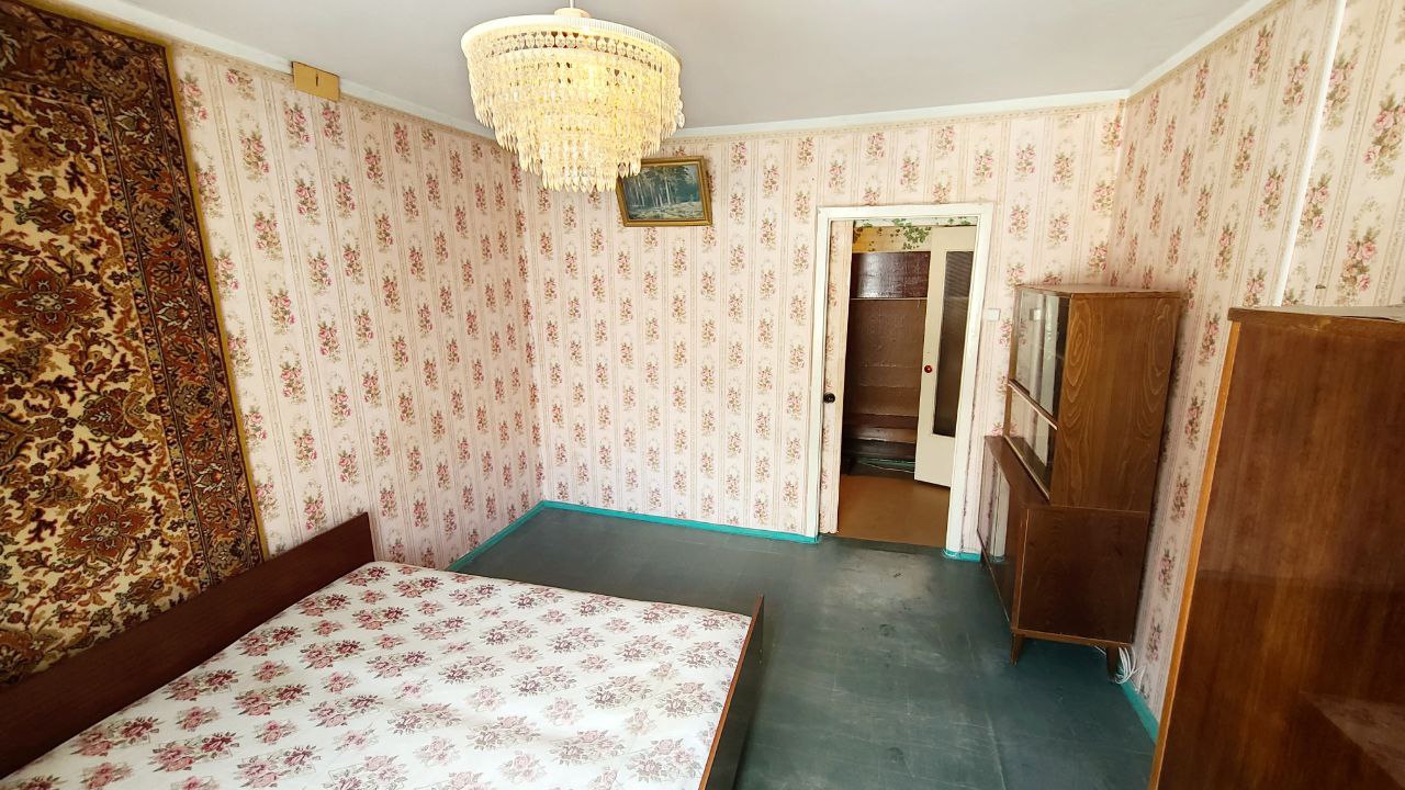 Продам 2х комнатную квартиру
кв. Волкова
Этаж (3)