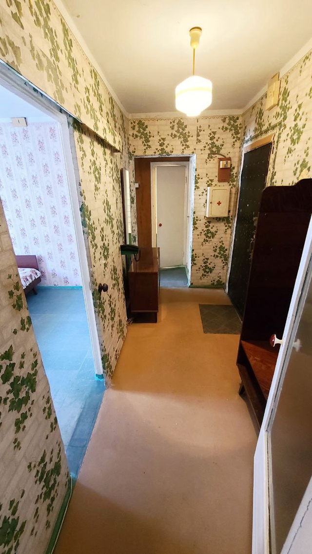 Продам 2х комнатную квартиру
кв. Волкова
Этаж (4)