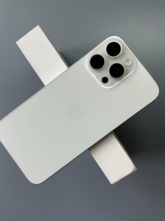 iPhone 15 Pro Max 256 (2)