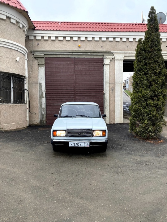 LADA 2107 
2010 года выпуска, (1)