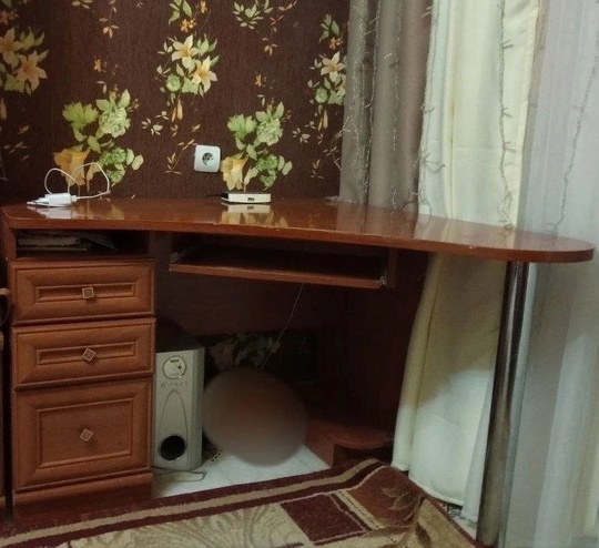 Ясиноватая. Продам гостиную б/у в