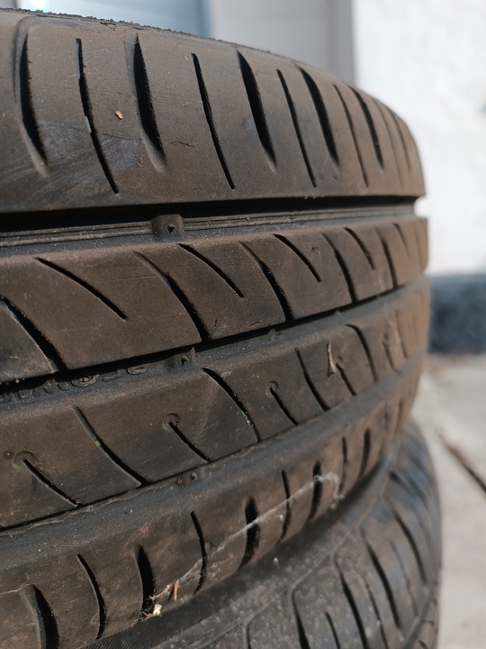 Продам летнюю резину 175/65 r14 (2)