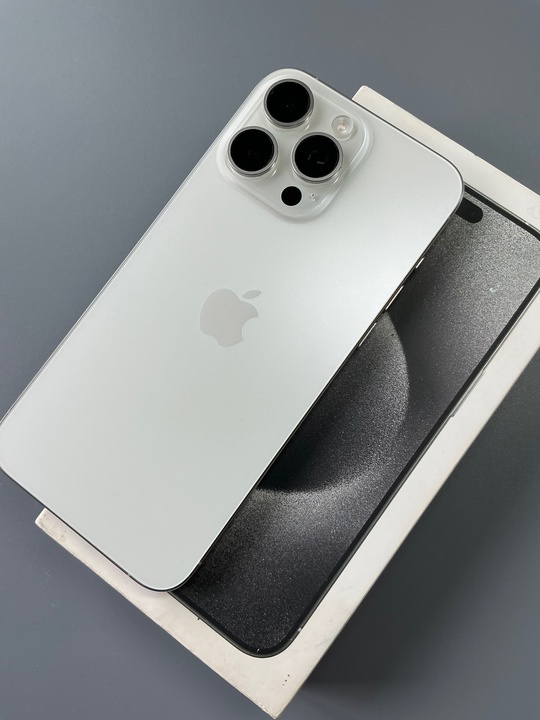iPhone 15 Pro Max 256 (2)