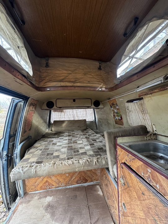 Продам VOLKSWAGEN T3 1988 г.в. (3)