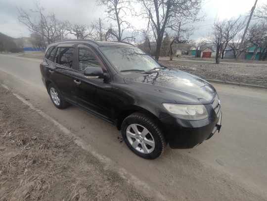 Продам Hyundai Santa Fe 2008 (3)