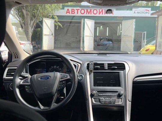 Ford Fusion
Мотор: 2.5 бензин
Год: 2017
КПП: (3)