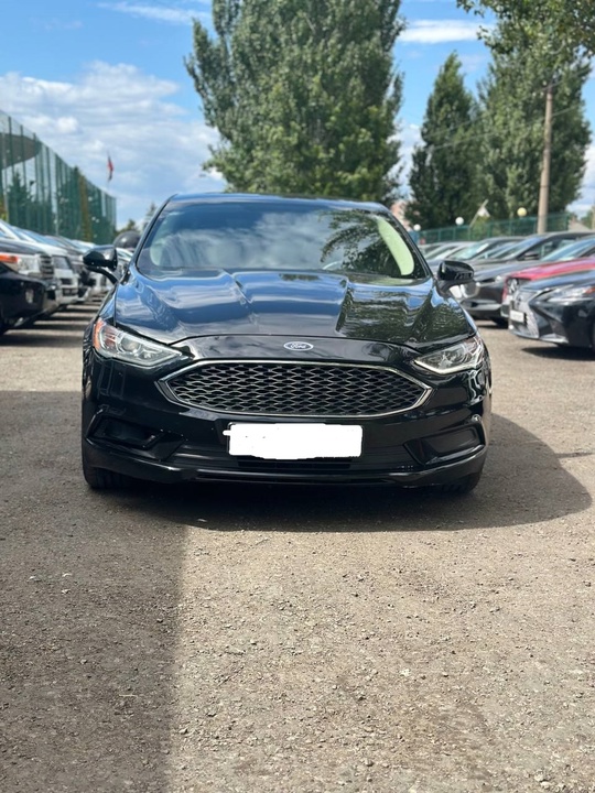Ford Fusion
Мотор: 2.5 бензин
Год: 2017
КПП: (5)