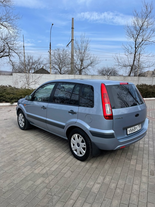 Продам Ford Fusion хэтчбек 2008г.в. (2)