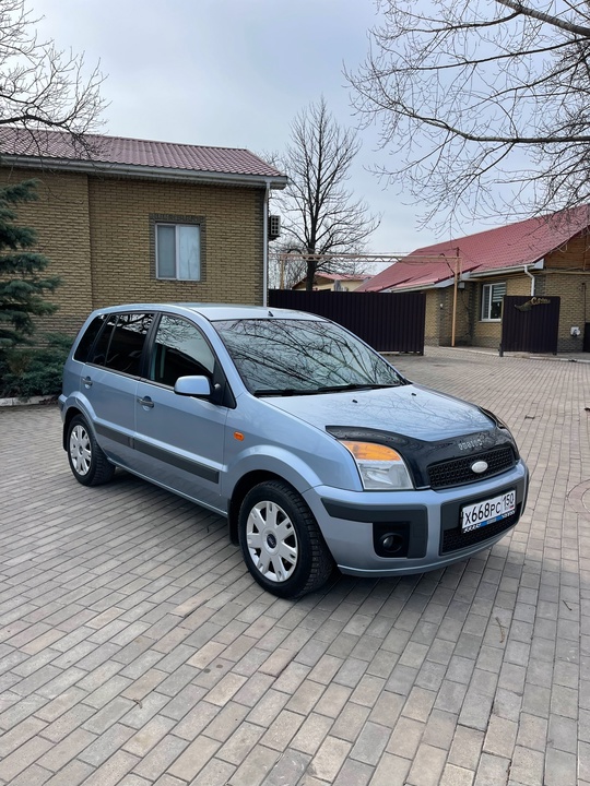 Продам Ford Fusion хэтчбек 2008г.в. (6)