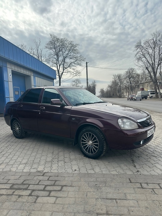 ВАЗ ПРИОРА 2009 год 
Автомобиль (5)