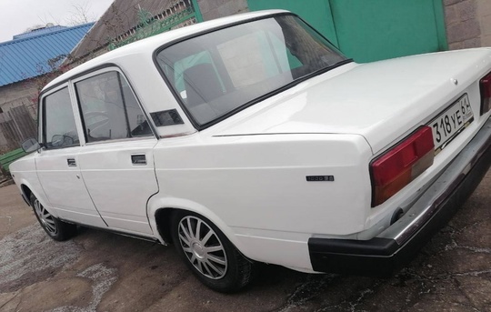 Продам ВАЗ 2107 инжектор 2004 (1)