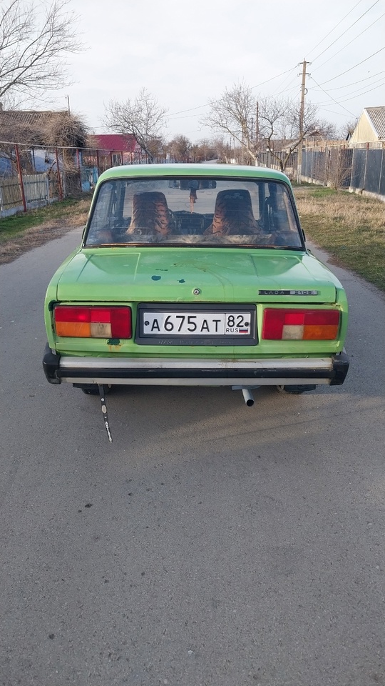 Продам 2105 в одних руках (3)