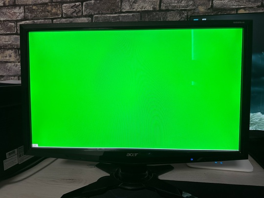 Продам Монитор-Acer G225HQ
Б/у, без ударов, (4)