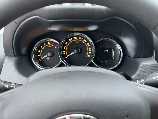 ВАЗ (LADA) Largus 1.6 MT (4)