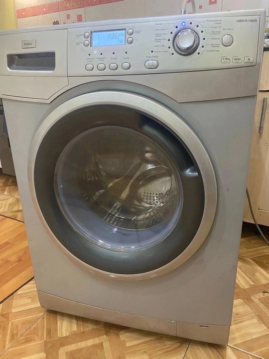 Продам стирально сушильную машинку Haier.
Цена