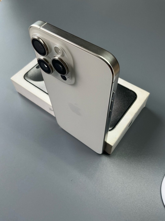 iPhone 15 Pro Max 256 (4)