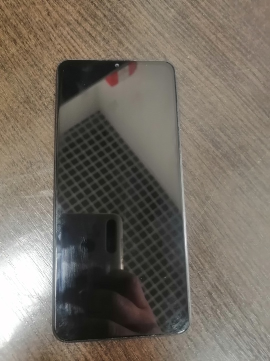 Samsung Galaxy A12, 3/32. 
В (1)