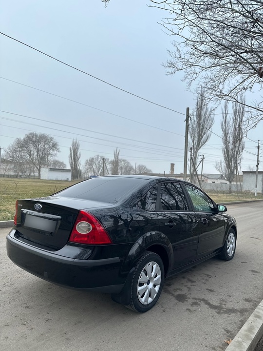 Продам Ford Focus 2  (2)