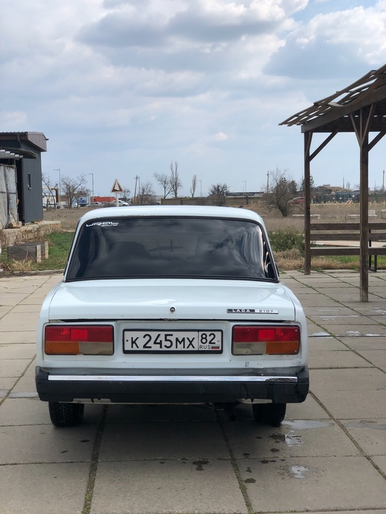 Продам ваз 2107 в хорошем (3)