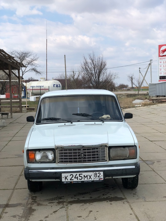 Продам ваз 2107 в хорошем (7)