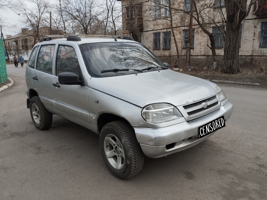 Продаётся Нива Шевроле, 2003г, 420 (2)