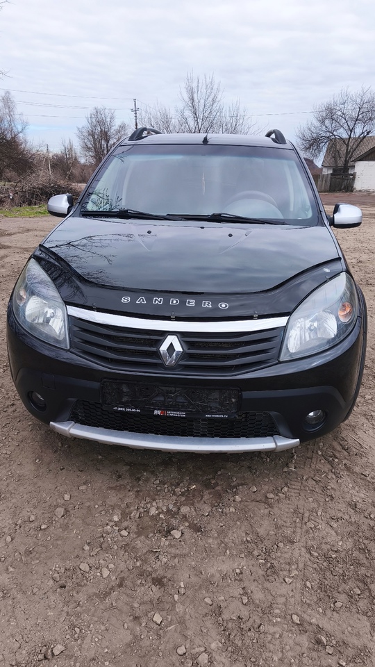Продам Renault Sandero Stepway 2012