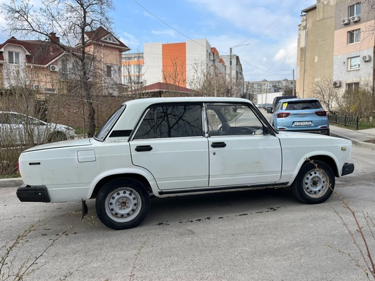 В Продаже ваз 2107 карб (3)