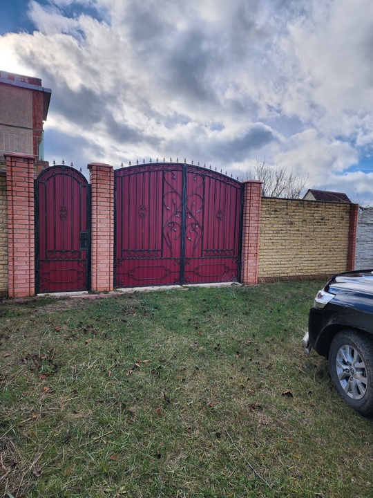 Продается газифицированный дом в п. (8)