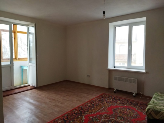 Продам 1 комнатную квартиру в (1)
