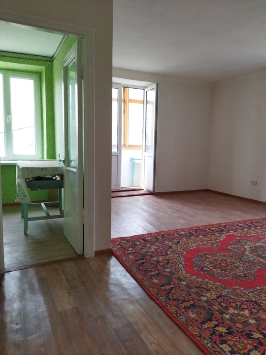 Продам 1 комнатную квартиру в (2)