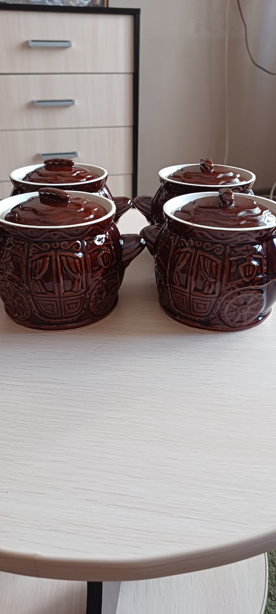 1)Продам новые горшочки с крышками (1)