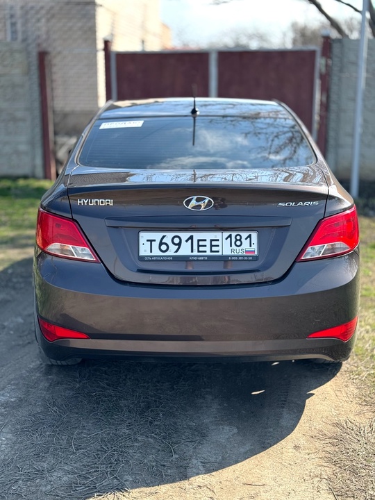 Продам Hyundai Solaris (Солярис) 2015 (3)