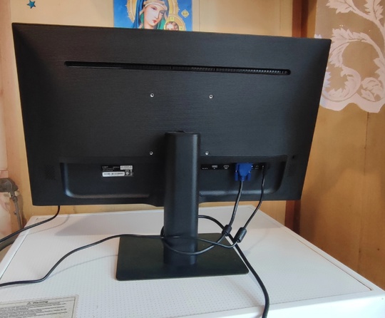 Продам Монитор CBR MF 2402 (1)