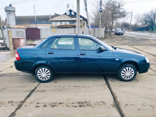 Продам ладу Приору 2008 года (6)