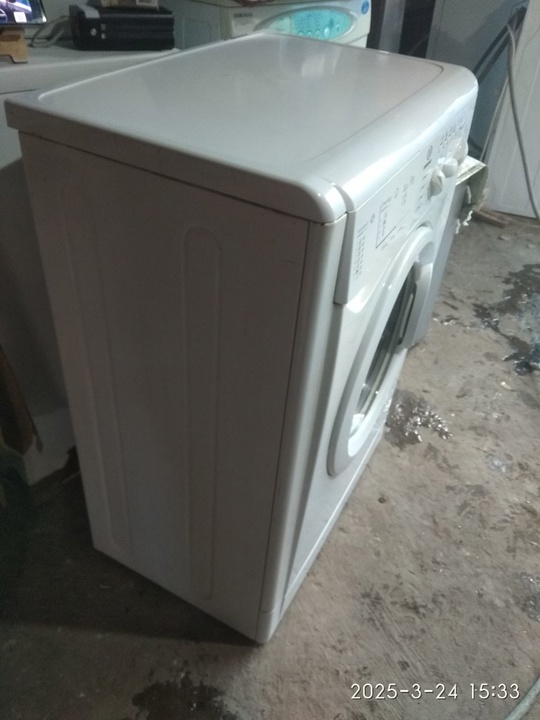Продам стиральную машину ИНДЕЗИТ, полностью (2)