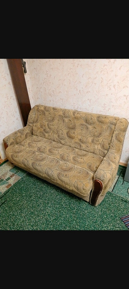 Продам Два дивана, малютка 7000р, (2)