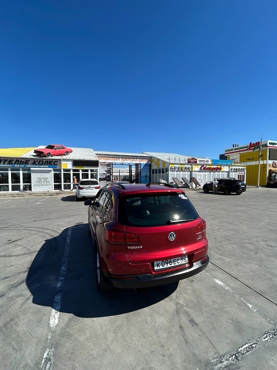 Продам Тигуан 2015 года с (1)