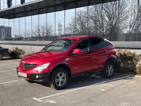 Предлагаю вашему вниманию замечательный
SsangYong Kyron
