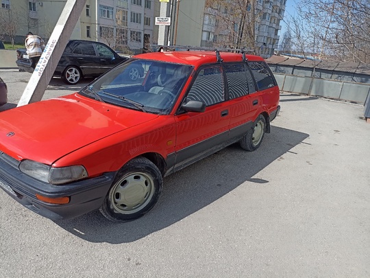 Продам таёта корола 1.3 75л (3)