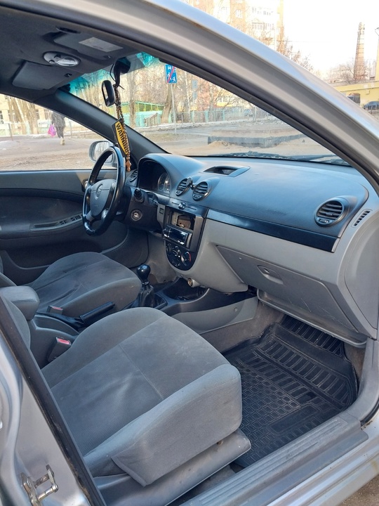 Марка,модель: Chevrolet lacetti 
Характеристика: 2007 (5)