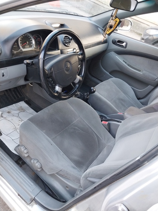 Марка,модель: Chevrolet lacetti 
Характеристика: 2007 (7)