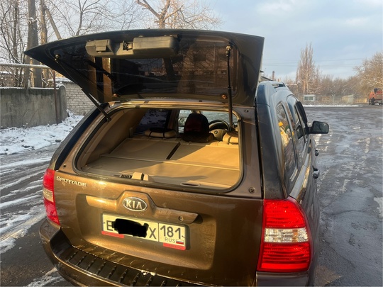 Продам 
Kia Sportage
2005 год
Мотор 2.0 (5)