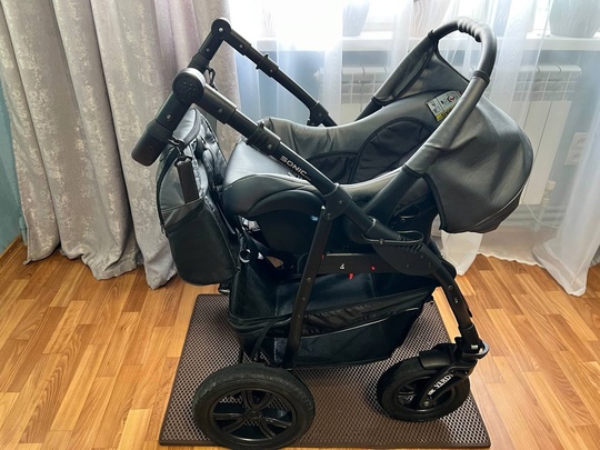 Продам коляску 3в1 Эко-кожа.
Verdi Sonic (3)