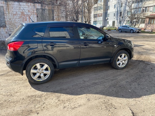 Nissan Qashqai 
 
Машина 2009 (2)
