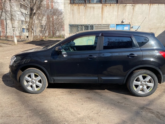 Nissan Qashqai 
 
Машина 2009 (4)