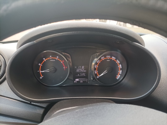 Продам автомобиль LADA Granta FL/ (8)