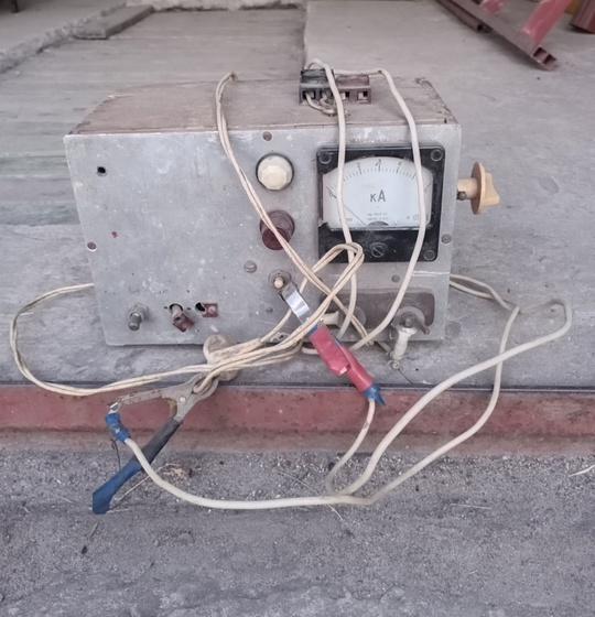 Продам за символическую цену.
+79591129200 https://vk.com/id767150105 (8)