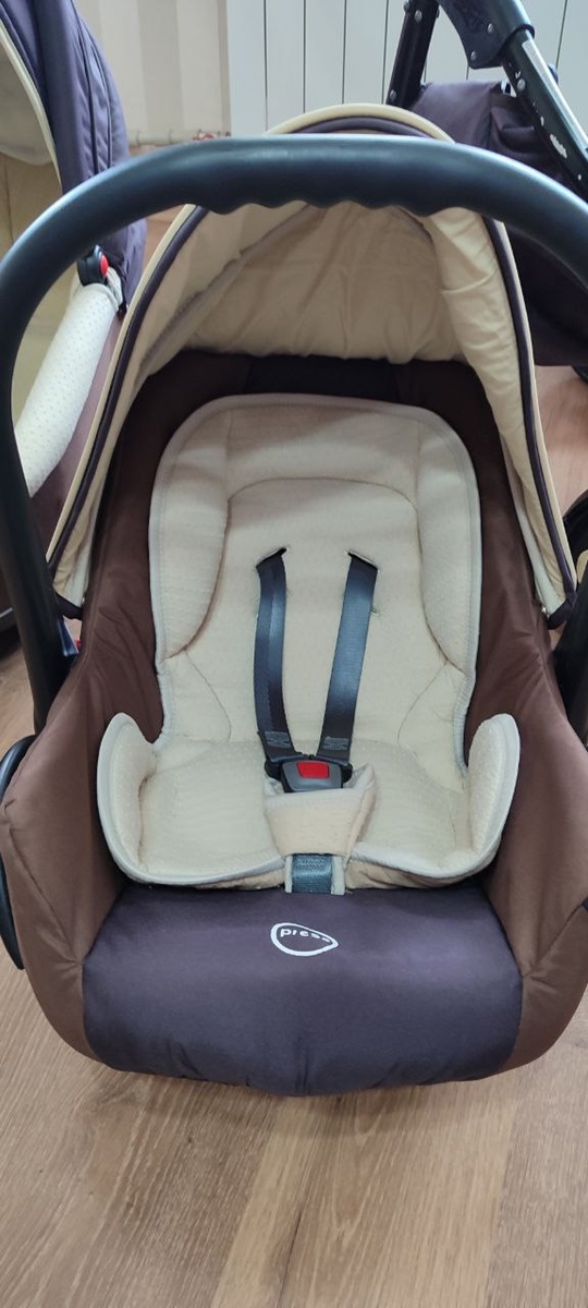 Продам коляску zippy в хорошем (8)