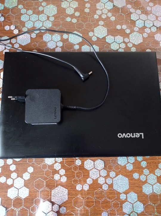 Ноутбук Lenovo ideapad 310-15ISK хорошее (6)