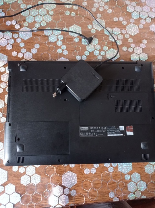 Ноутбук Lenovo ideapad 310-15ISK хорошее (7)